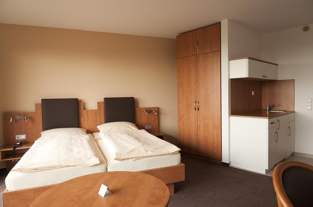 באד אסן Hotel Haus Deutsch Krone מראה חיצוני תמונה